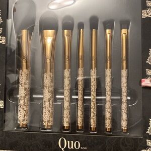 Rose Gold & Lace Quo Brush set